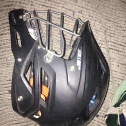 New La Crosse Adult Medium Helmet Only $40 Firm