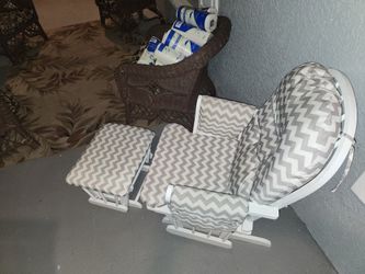 Rocker with Ottoman