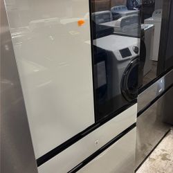 Samsung Bespoke French Door Refrigerator Family Hub OPEN BOX 
