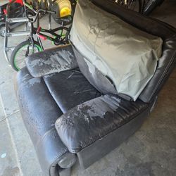 Free  Chair