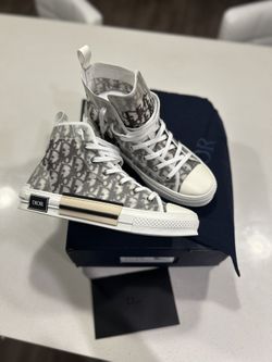 B23 Dior shoes Size 10