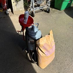 Central Machinery Sandblaster