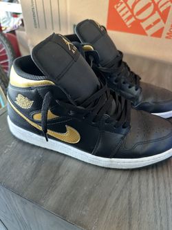 Nike Jordan’s Size 13