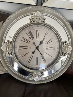 Large Mirrored Clock