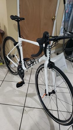 2021 Giant tcr advanced brand new road bike