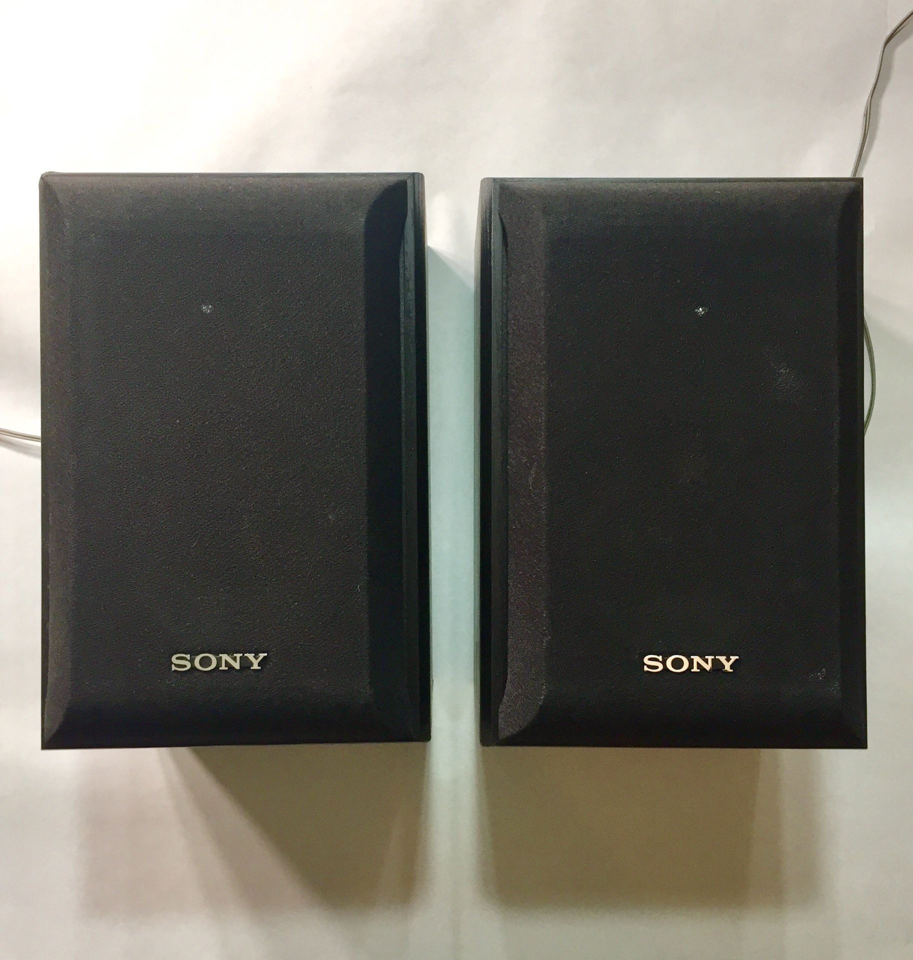 Sony SS-B1000 bookshelf speakers