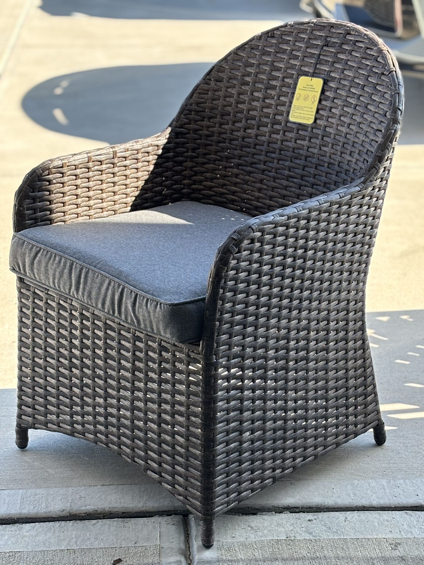 Broyhill Patio Chairs ( Set Of 4)