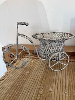 Metal Bike Plant Holder