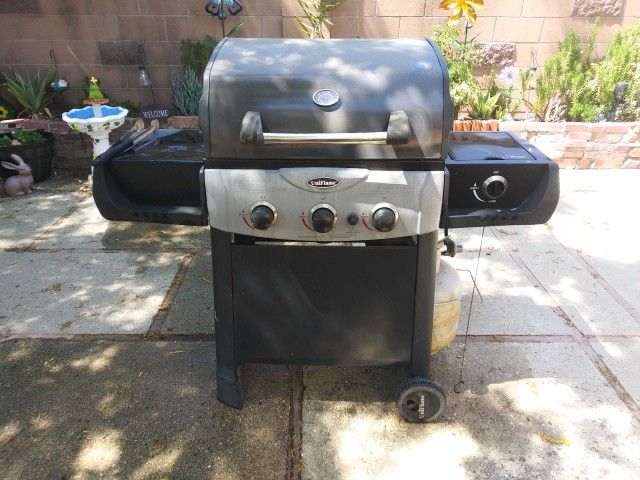 Uniflame Barbecue