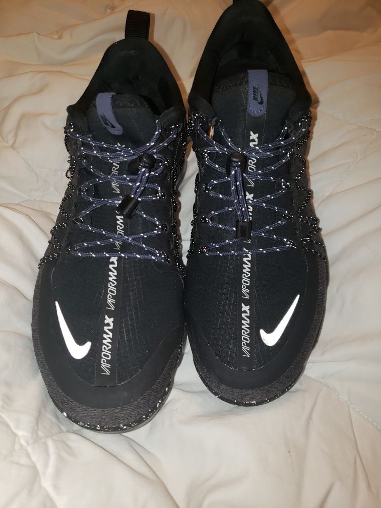 Women's 7.5 Nike Air Max