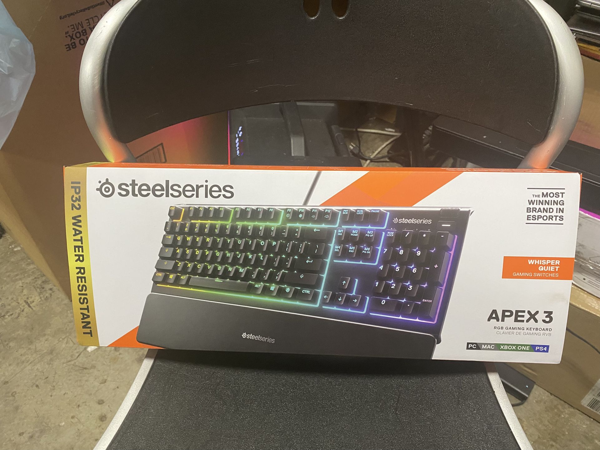 SteelSeries Apex 3 RGB Gaming Keyboard – 10-Zone RGB Illumination – IP32 Water Resistant – Premium Magnetic Wrist Rest (Whisper Quiet Gaming Switch)