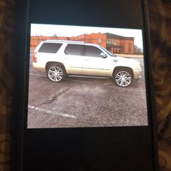 Cadillac Escalade 