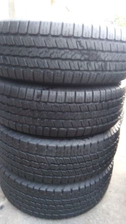 Four matching Goodyear tires for sale 265/70/17
