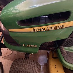 John Deere LA135 Tractor Excellent Condition