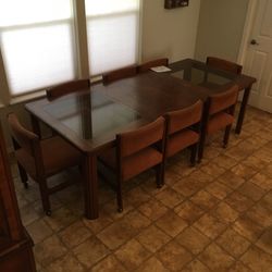 Dining room table