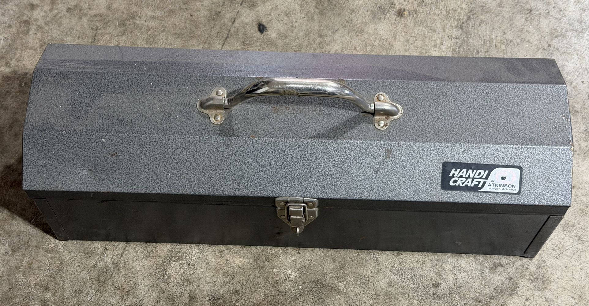 Vintage Handi Craft by Atkinson Metal Tool Box w/ removable tray and various tools