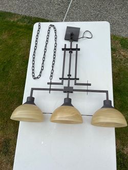 Dining table chandelier / light fixture