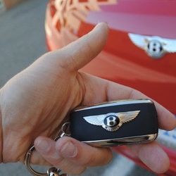 Bentley key bentley key fob bentley key car key lost key bentley key 
