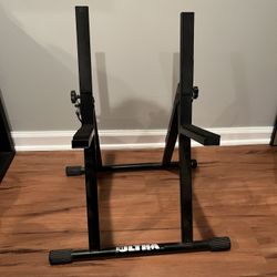 Amplifier Stand