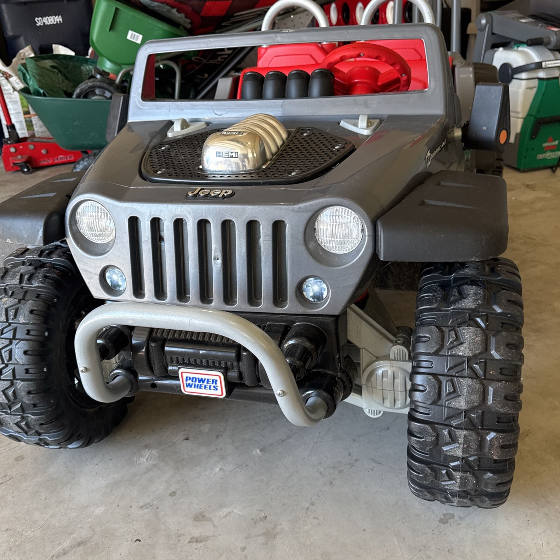 Power Wheels Hurricane Jeep 12v Ride On