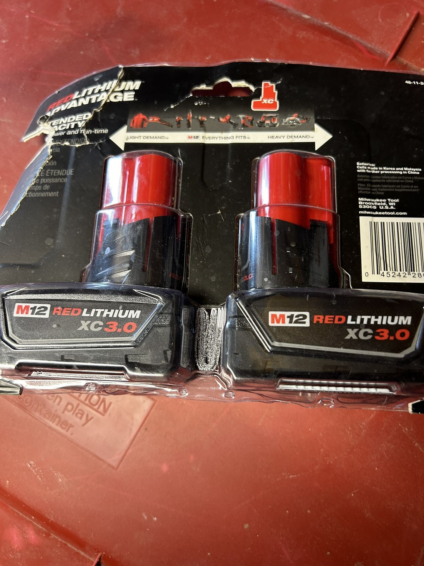 2 batteries milwaukee 3.0ah