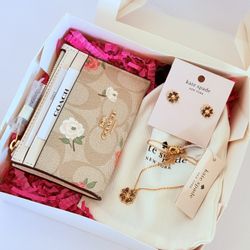 Coach ID card wallet. Kate Spade Jewelry Set
