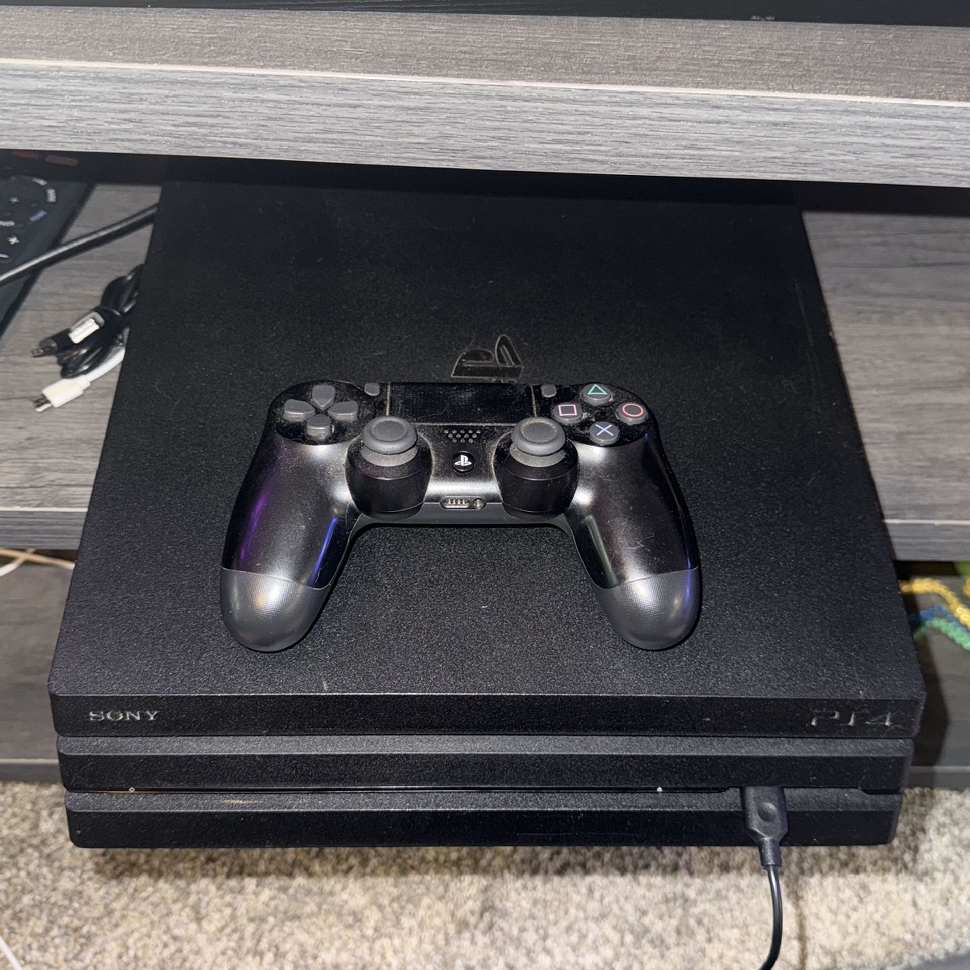 PS4 Pro I Very Good Condition.