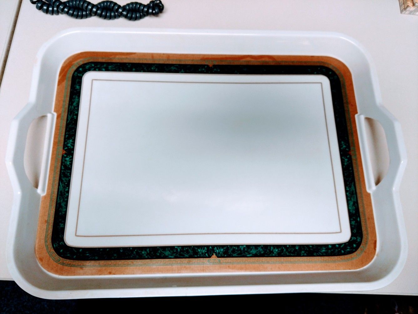 White plastic kitchen food tray