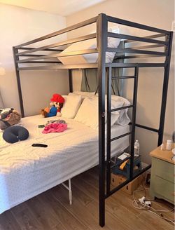 Twin loft frame