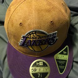 Brand New L.A. Lakers New Era Cap 7 1/2