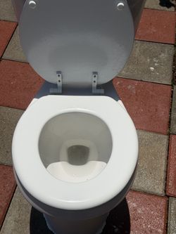 Glacier toilet