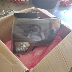 Headlight , Ford -150