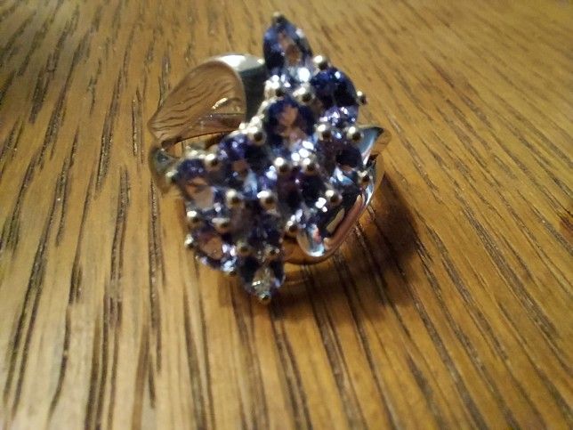 Genuine Blue TANZANITE Ring Set In Solid Sterling Silver.   Brand New.  Please See Description. 