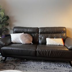 Couch - Ashley Furniture 
