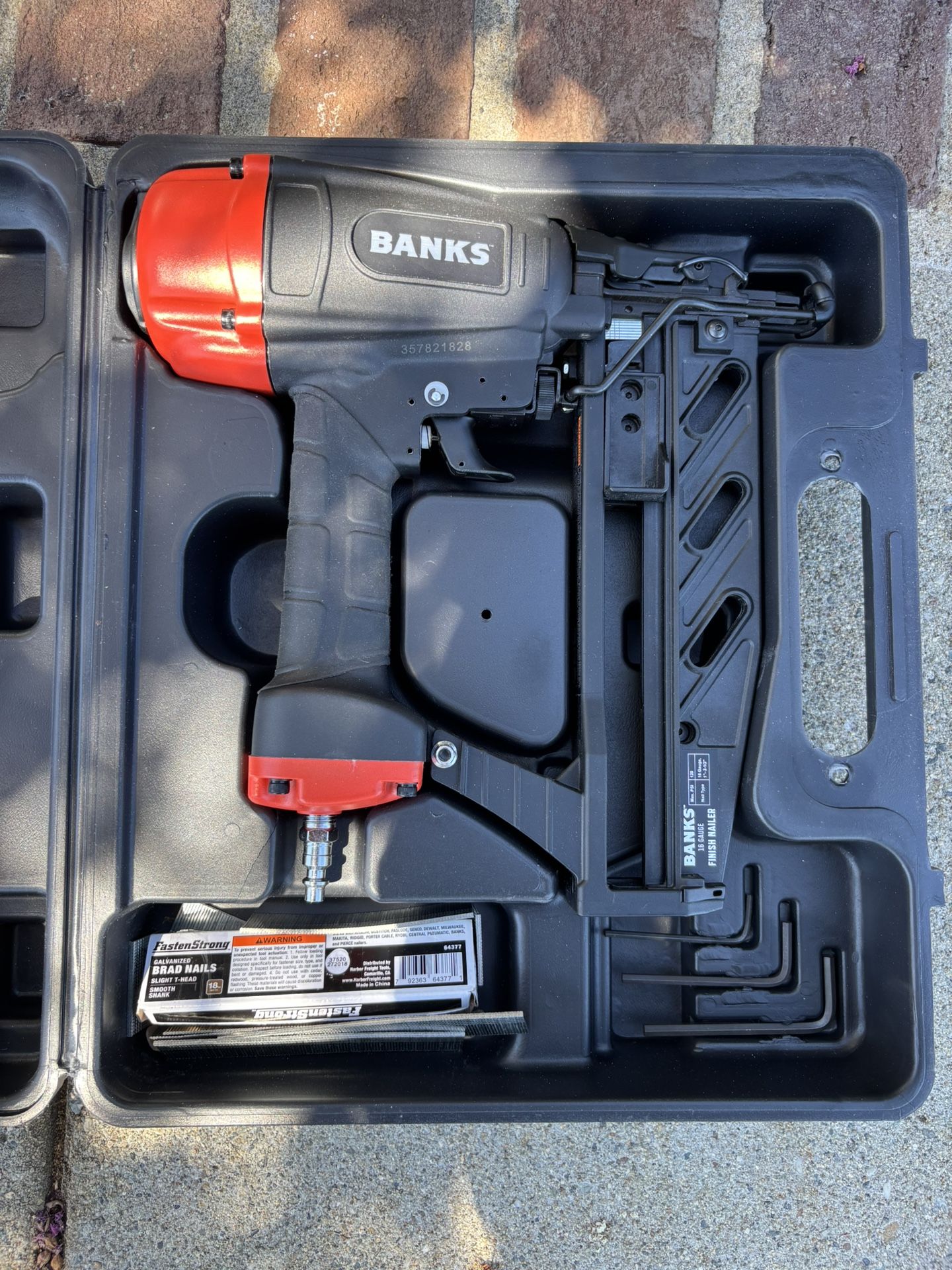 Banks Nailer