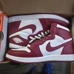 Jordan Men's 1 Retro High OG Artisanal Red White/Team Red 