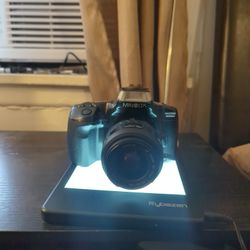 Minolta 300si Film Camera