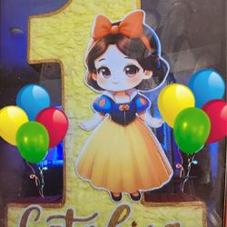 Snow White Pinata 