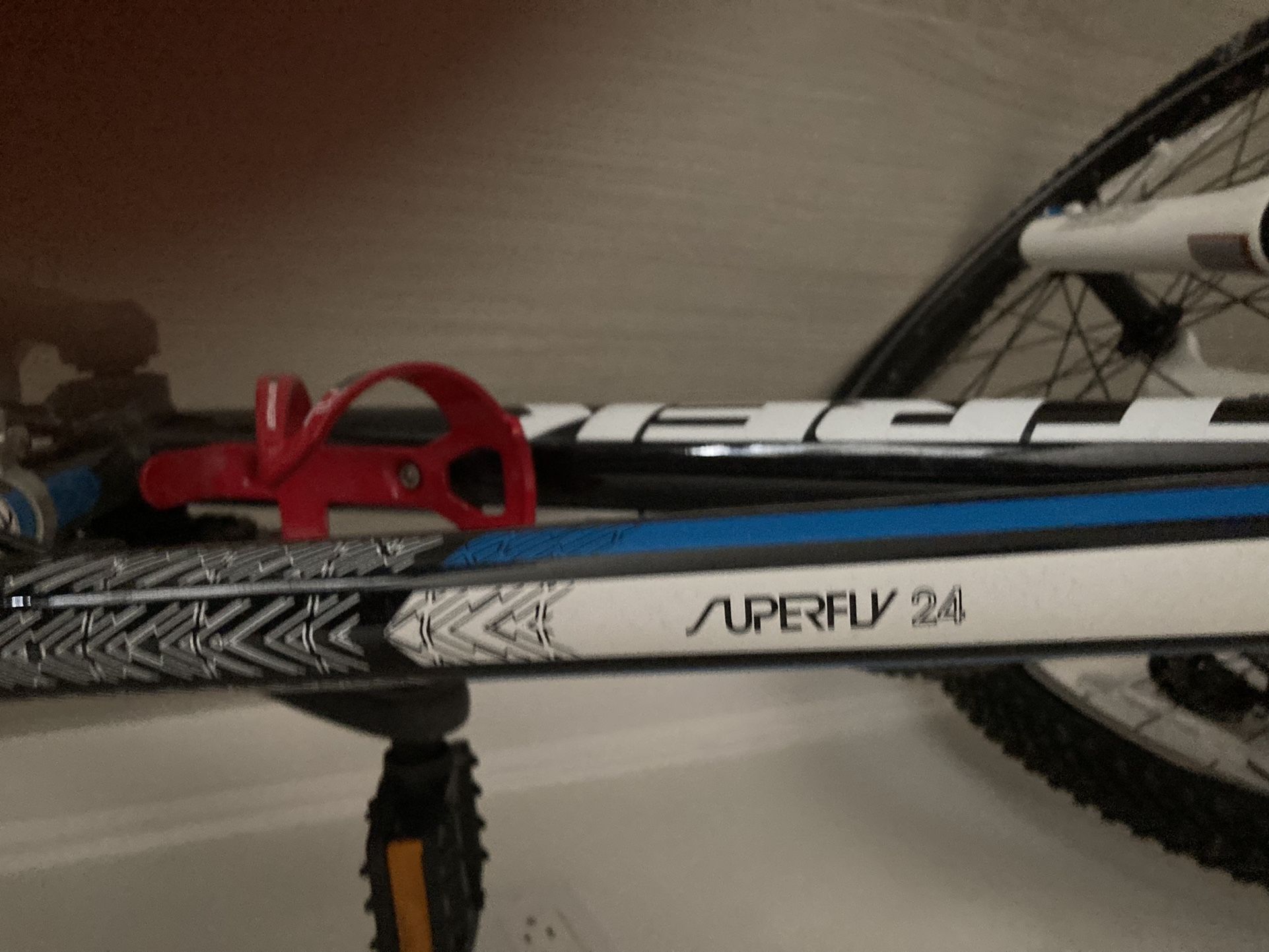 Trek superfly 24 2015 sales