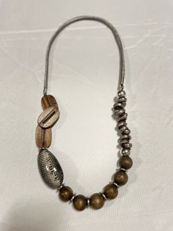Long statement necklace