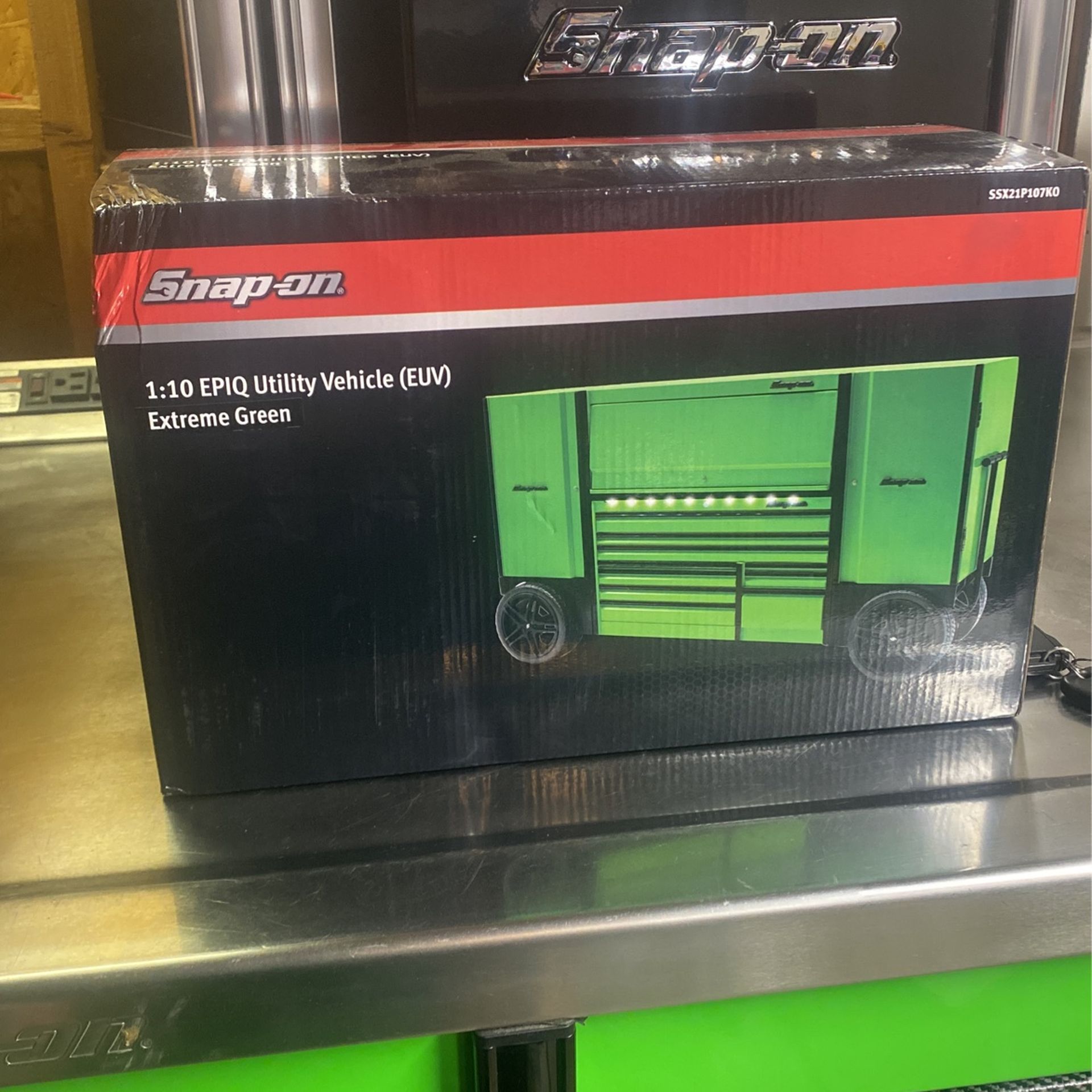 Snap-on Mini Tool Box With Led Lights