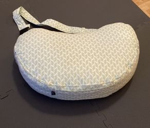 Breastfeeding Pillow