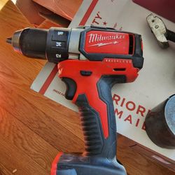 Milwaukee 2701-20 M18 Brushless 1/2" Drill/Driver (Tool Only), EXCELLENT WORKING CONDITION 