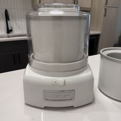 Cuisinart Automatic Frozen Yogurt and Ice Cream Maker