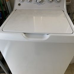 GE WASHER & DRYER SET