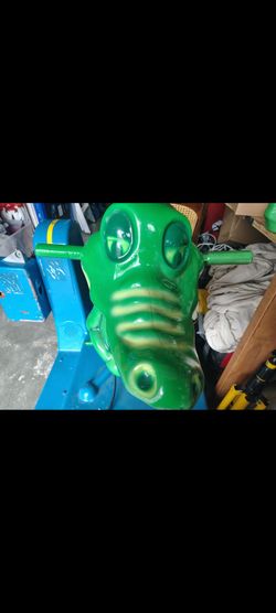 Kids amusement ride