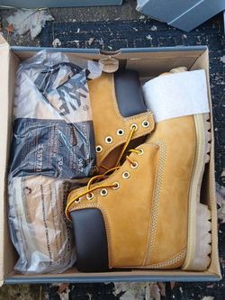 Men's size 11 Boots
