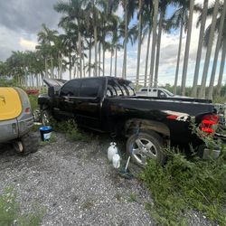 2012 Chevy Z71 2500 Had