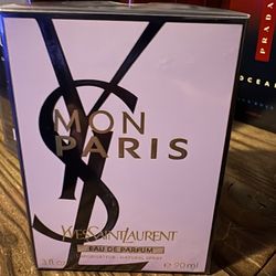 Yves Saint Laurent Mon Paris 