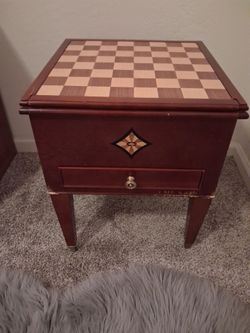 Checker/chess wooden table with drawer and storage